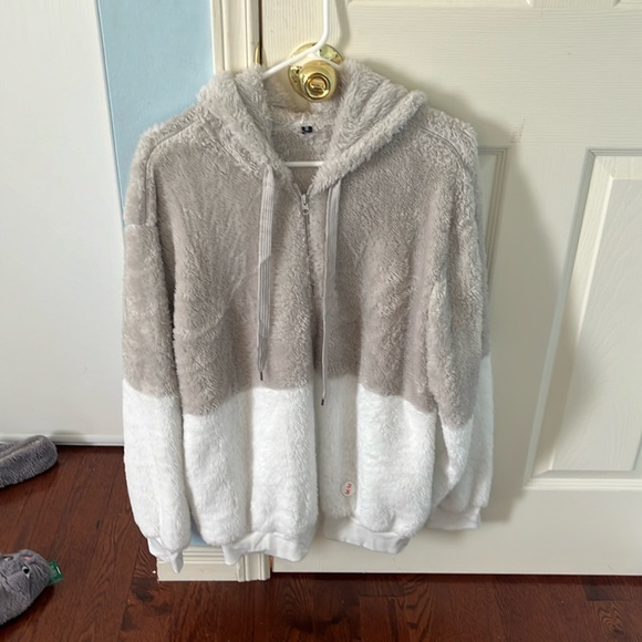 Ultra fuzzy comfortable fall sweater - Picture 1 of 2